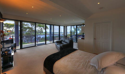 Sheer Pleasure Accommodation - Tourism Noosa 18