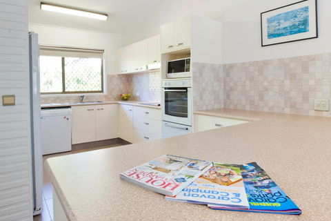 North Star Holiday Resort - Tourism Noosa 3