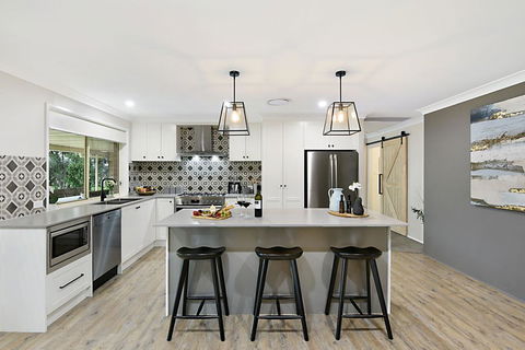 Nulkaba House  -  Sleeping In Style - Tourism Noosa 0