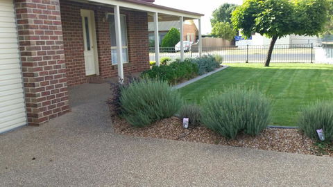 Numurkah Self Contained Apartments - The Mieklejohn - Tourism Noosa 3