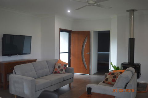 Nyleta Lodge - Tourism Noosa 1