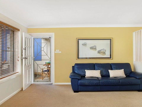 Ocean Blue Apartment Five - Ground Floor Apartment - Tourism Noosa 3