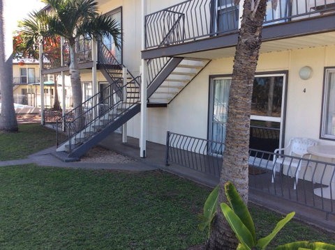 Ocean Breeze Units - Tourism Noosa 2