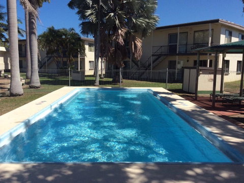 Ocean Breeze Units - Tourism Noosa 0