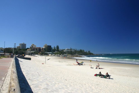 Ocean Crest Unit 4, 22 Warne Tce - Tourism Noosa 1