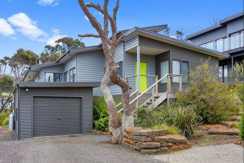 OCEAN ESCAPE - The Ultimate Luxury Beach House - Tourism Noosa 1