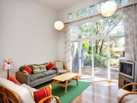 Book Hawks Nest Accommodation Vacations Tourism Noosa Tourism Noosa