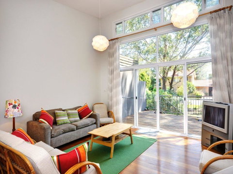 Ocean Nest - Pet Friendly - Tourism Noosa 0