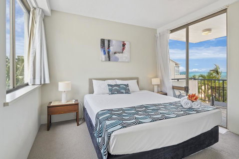 Ocean View Apartment 14 - Tourism Noosa 2