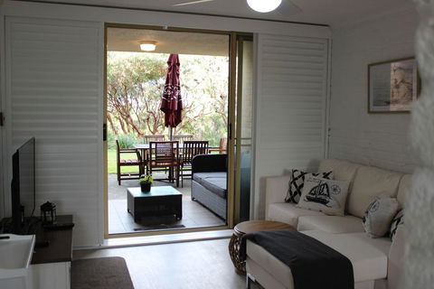 OCEANSIDE 19 - Tourism Noosa 1