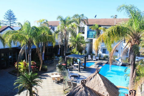 Oceanside Hawks Nest - Tourism Noosa 1