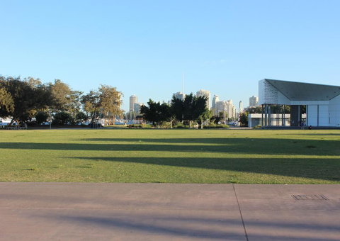 One Bedroom Apartment With Free Wifi - Tourism Noosa 1