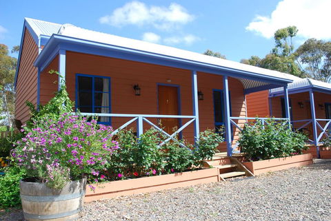 Osteria Sanso B&B - Tourism Noosa 0
