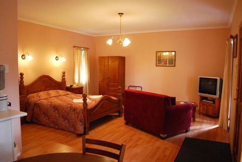 Osteria Sanso B&B - Tourism Noosa 2