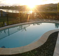 Palm Lakeside Holiday Home - Bowen Whitsundays Queensland - Tourism Noosa