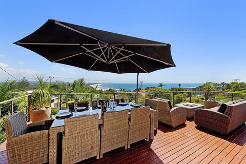 Panorama Beach House - Tourism Noosa 1