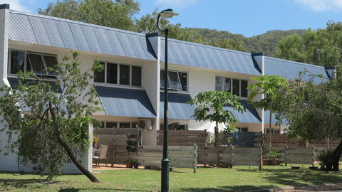 Paradise Apartments Unit 4 - Tourism Noosa 0