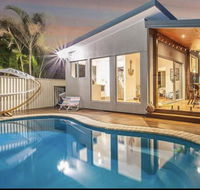 Paradise on the Peninsula - Tourism Noosa