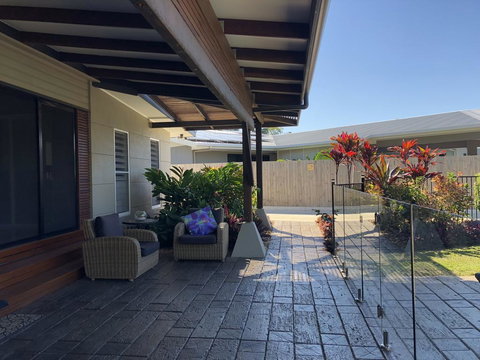 Paradise Retreat - Tourism Noosa 2