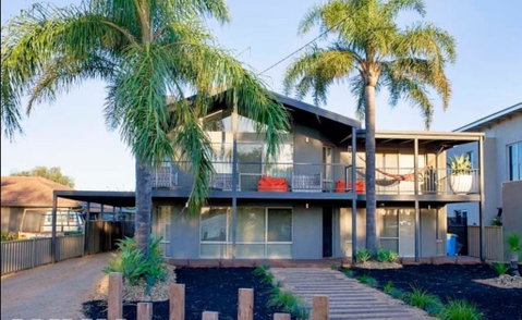 Paradise Waters - Yarrawonga - Tourism Noosa 3