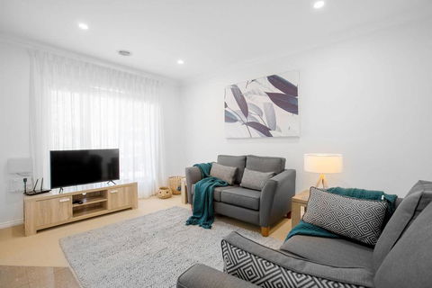 Peaceful Designer 2BR@ReserveStyle Mill Park - Tourism Noosa 0