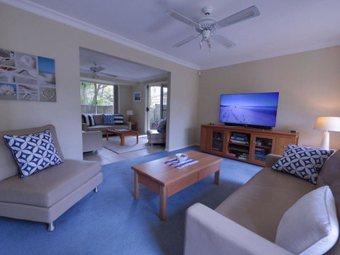 Perfect Family Accommodation - Tourism Noosa 0