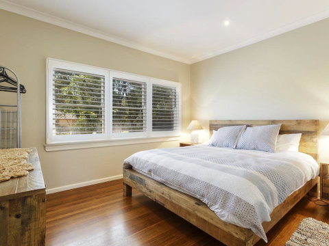 Pet Friendly - Summer Cottage - Tourism Noosa 1