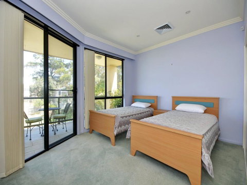 Pet Friendly Boulevarde On Boulevarde - Tourism Noosa 2