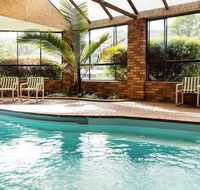 Pinnacle Holiday Lodge - Tourism Noosa
