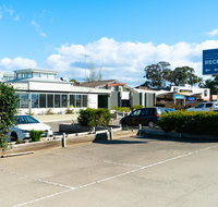 Plumpton hotel - Tourism Noosa