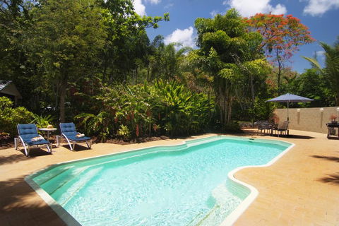 Port Douglas Valley Retreat - Tourism Noosa 1