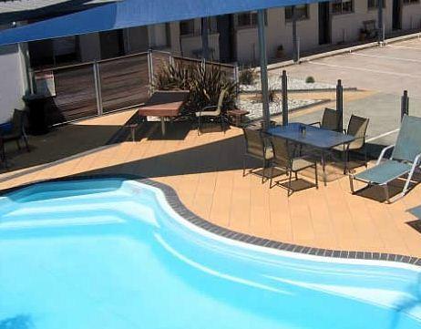 Portarlington Beach Motel - Tourism Noosa 0
