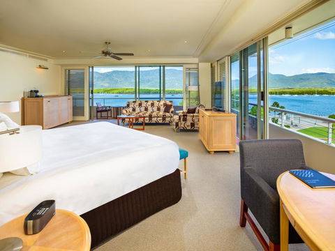 Pullman Reef Hotel Casino - Tourism Noosa 2