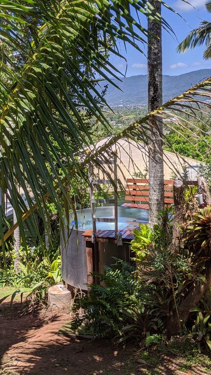 Quaint Cottage In The Edge - Tourism Noosa 2