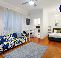 Quiet Art Deco - Cafe Central - Tourism Noosa