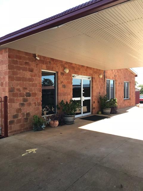 RAILWAY HOTEL MOTEL - Tourism Noosa 0