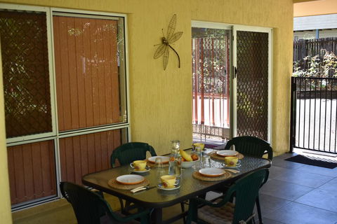 Rainforest Cottage Cairns - Tourism Noosa 1