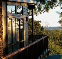 Rainforest Gardens - Luxury Hillside Chalets with Views to Bay  Islands - Tourism Noosa