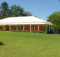Redhaven House - spacious quiet and private - Tourism Noosa