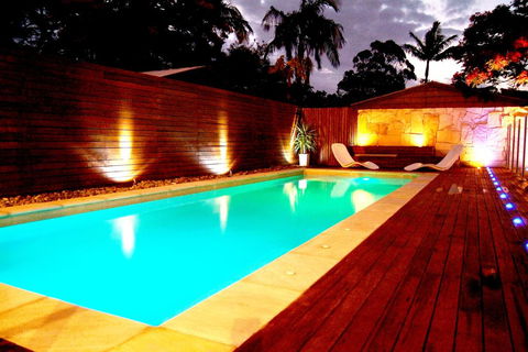 Reiki Spectacular House - Tourism Noosa 0