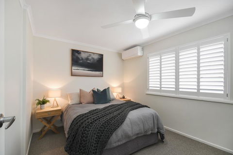 Renovated Moololaba Unit 100m To Beach - Tourism Noosa 1