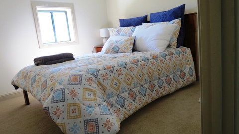 RETRO FUNNY FARM - Tourism Noosa 2