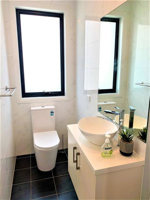 Revesby New Self Contained Granny Flat - Tourism Noosa 3