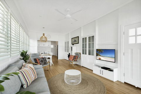 Rigi On Currumbin Beach - Tourism Noosa 2