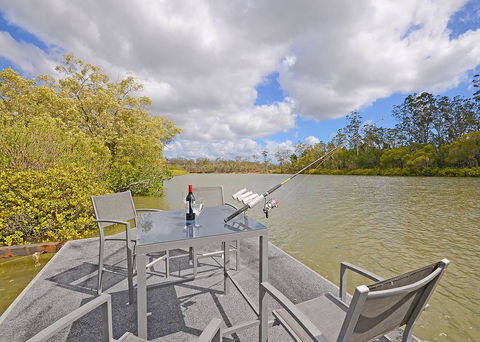 River Front Tranquil Retreat - Tourism Noosa 0