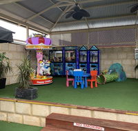 Riverside Hotel - Tourism Noosa