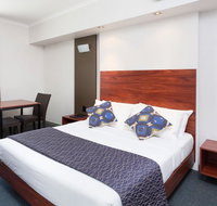 Rocklea International Motel - Tourism Noosa