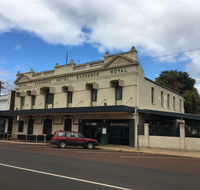 Royal Exchange Hotel - Tourism Noosa