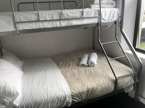 Royal Mail Hotel Kingston - Tourism Noosa 1