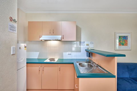 Royal Palm Villas - Tourism Noosa 1